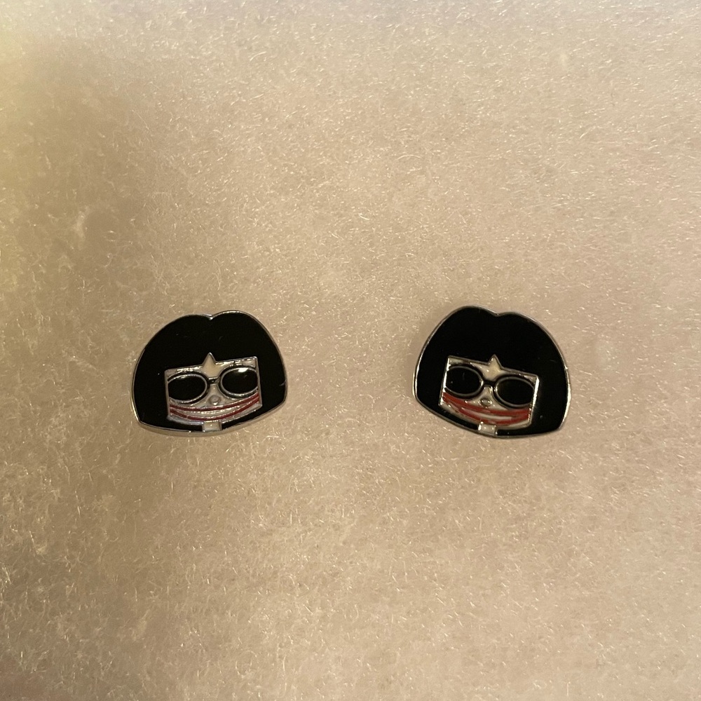 Marc by Marc Jacobs earring